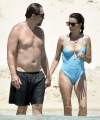 penelope-cruz-in-swimsuit-and-javier-bardem-at-a-beach-in-italy-06-22-2021-10.jpg